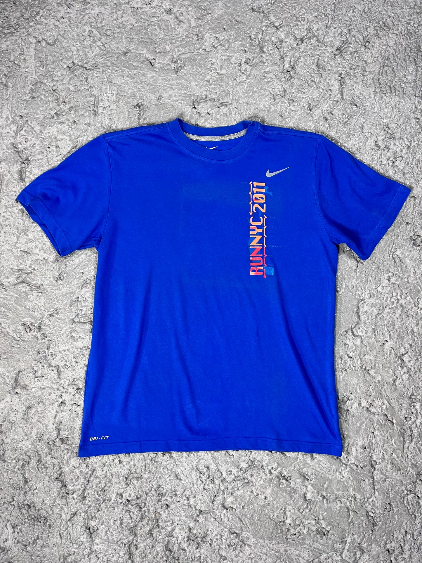 Nike NYC marathon 2011 T-shirt