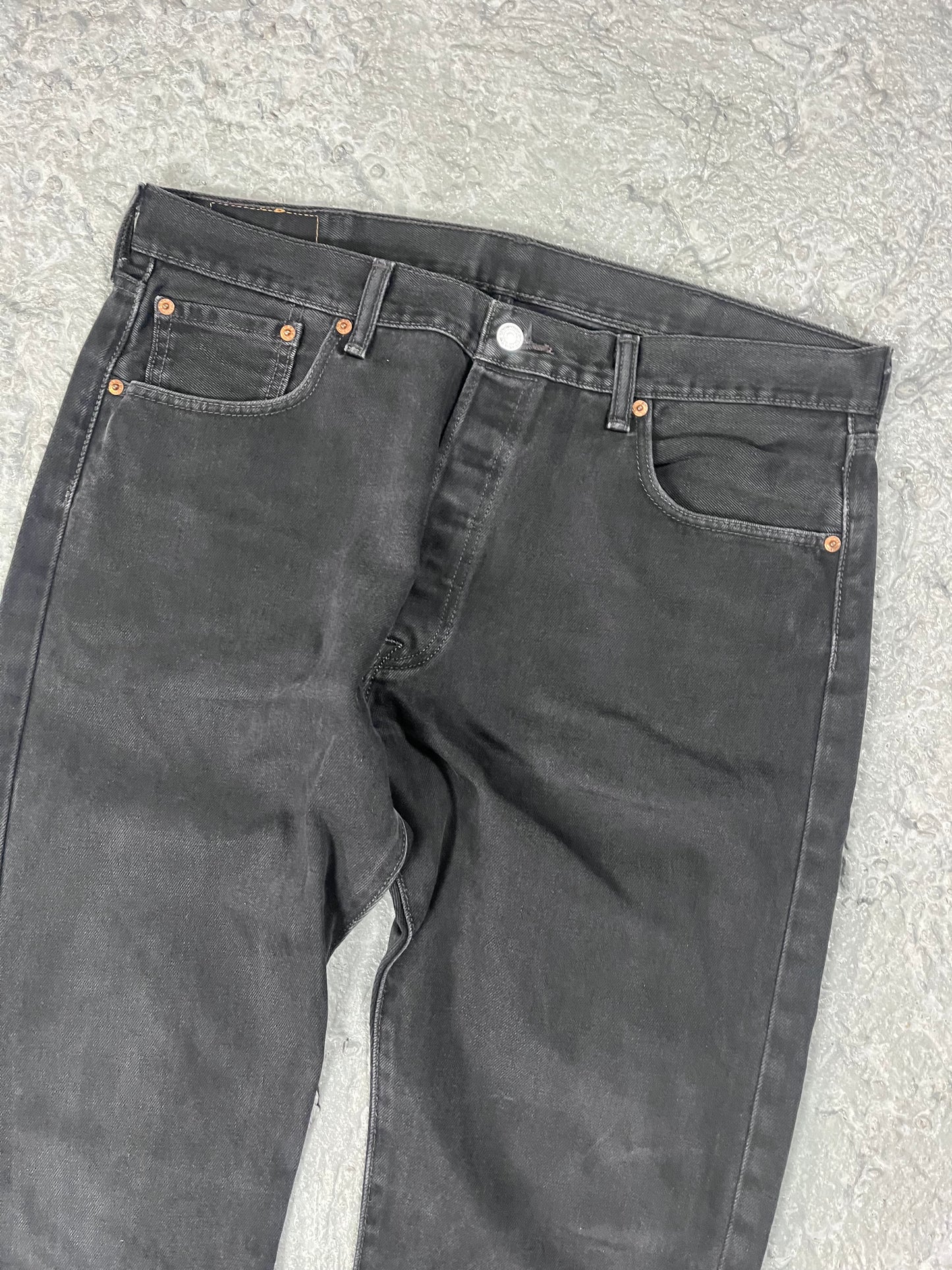 Levi’s 501 black denim
