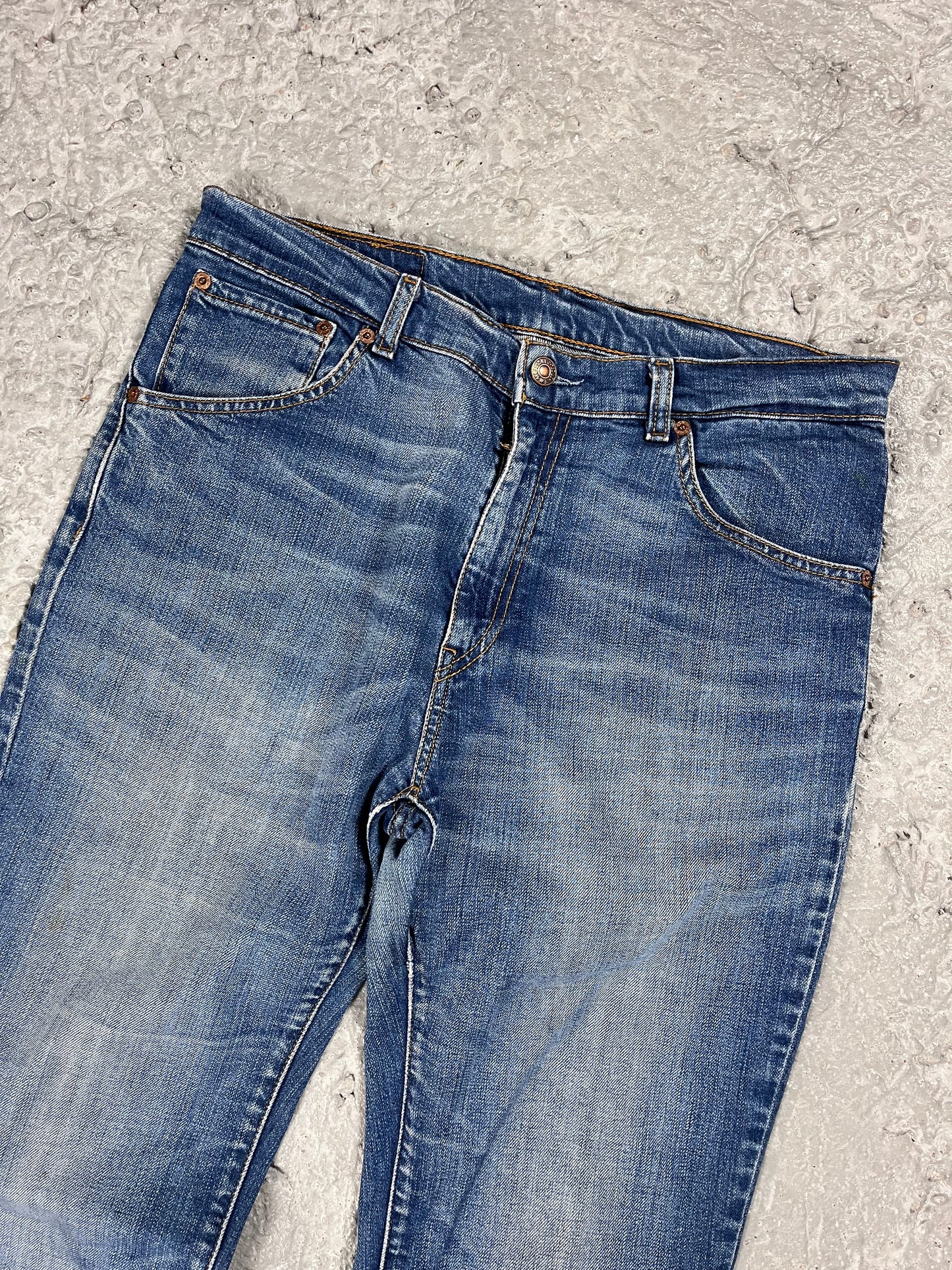 Levi’s 525 flared