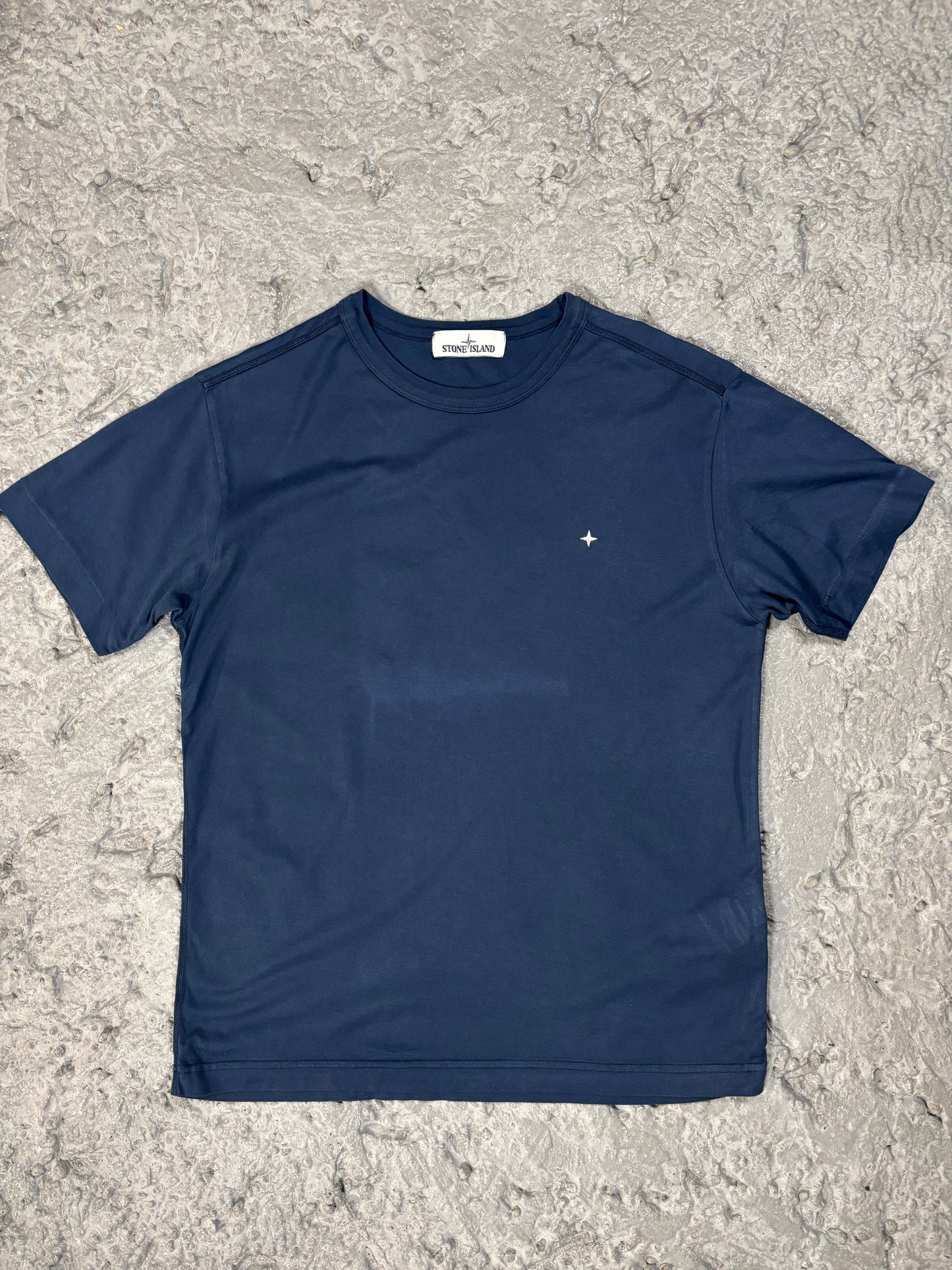Stone island t-shirt