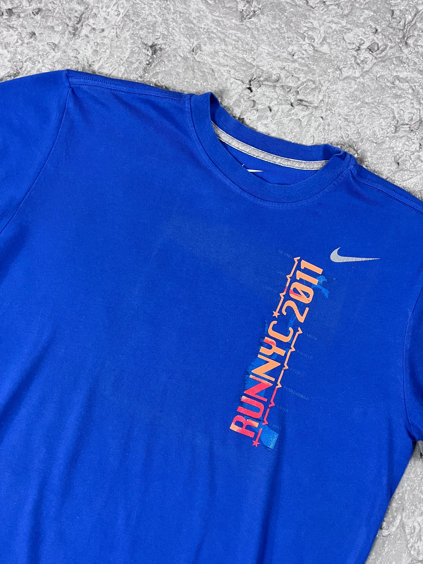 Nike NYC marathon 2011 T-shirt