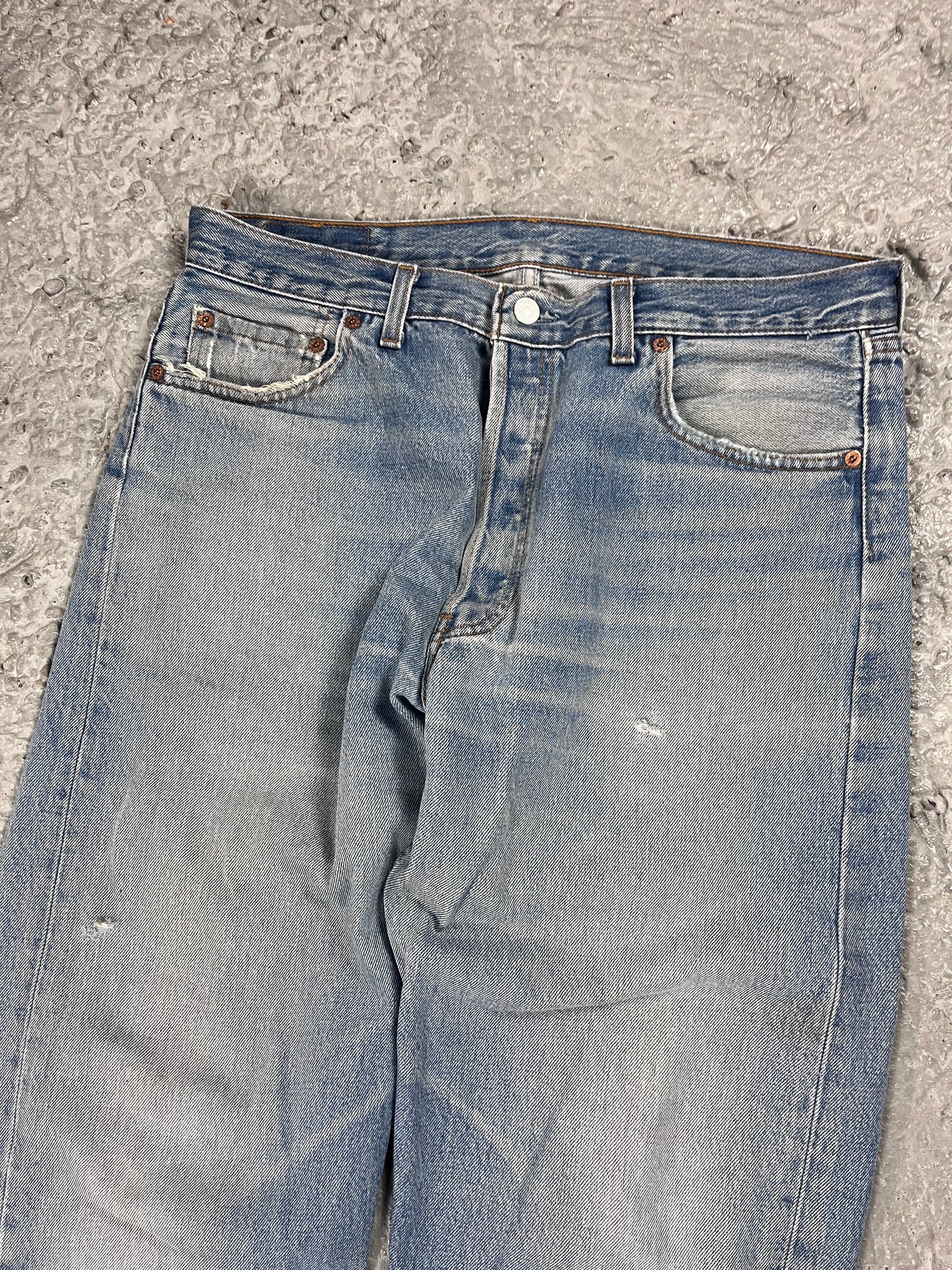 Vintage Levi’s 501 denim blue